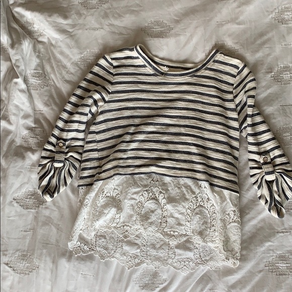 Blue Pepper Top. - Picture 1 of 3